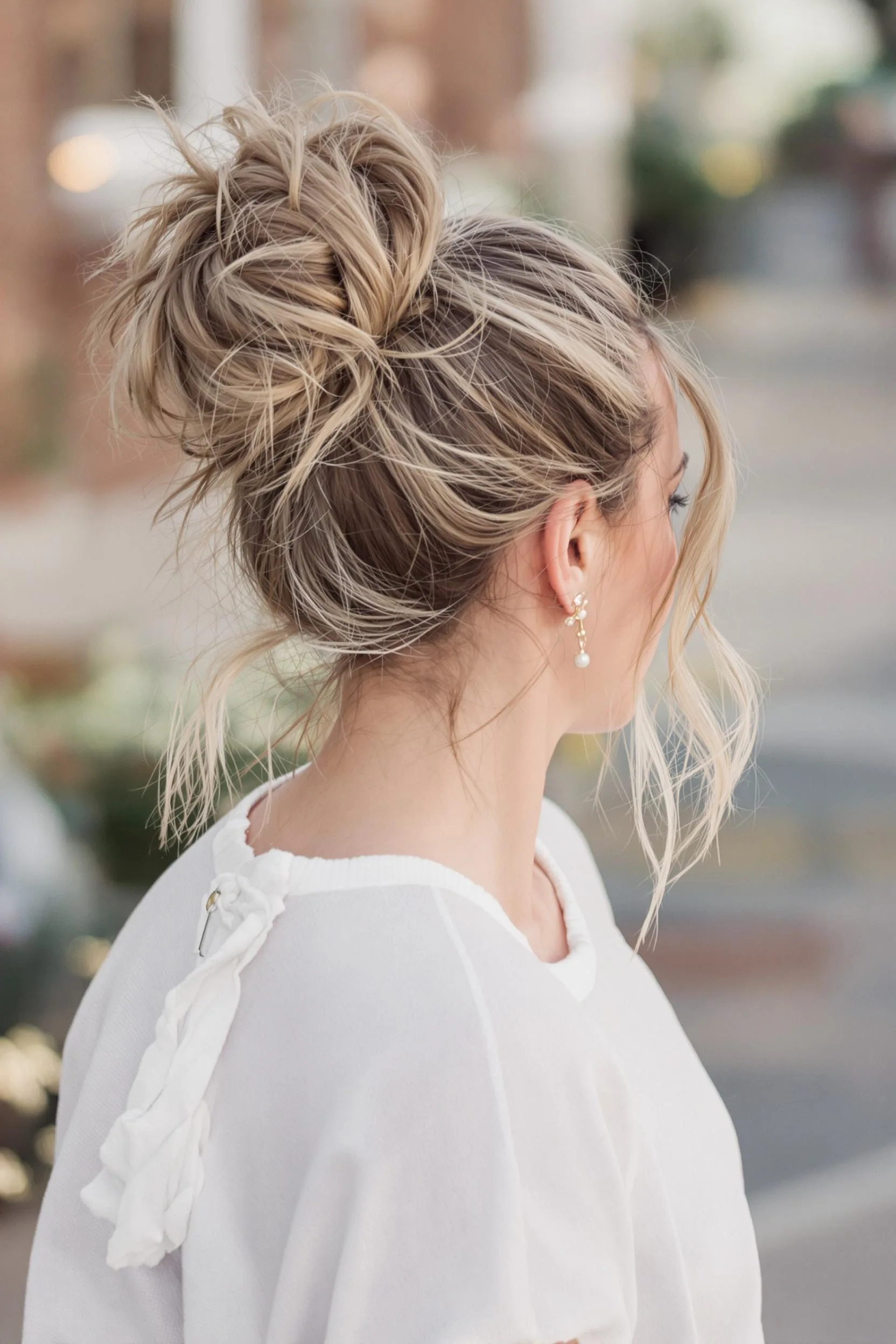 Blonde Updo Chic
