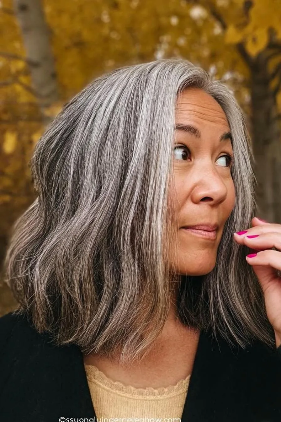 Silvery Graceful Hair Contrast