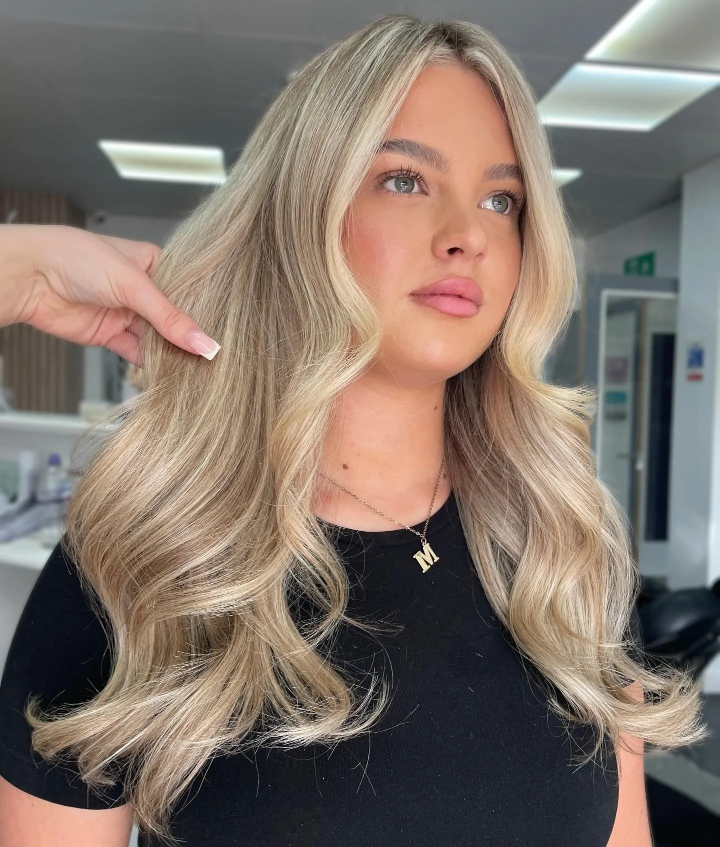 11. Soft Champagne Icy Blonde (Icy Blonde Hair Color)