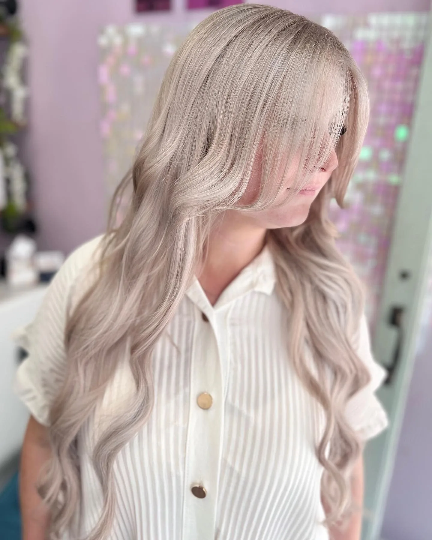 7. Pearl Blonde Waves (Icy Blonde Hair Color)