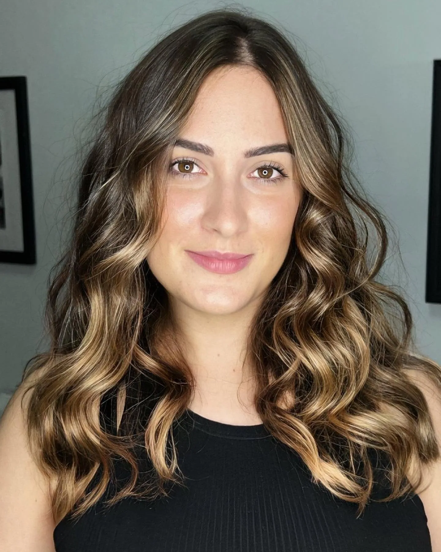 13. Toffee Swirl Waves (Caramel Honey Blonde)