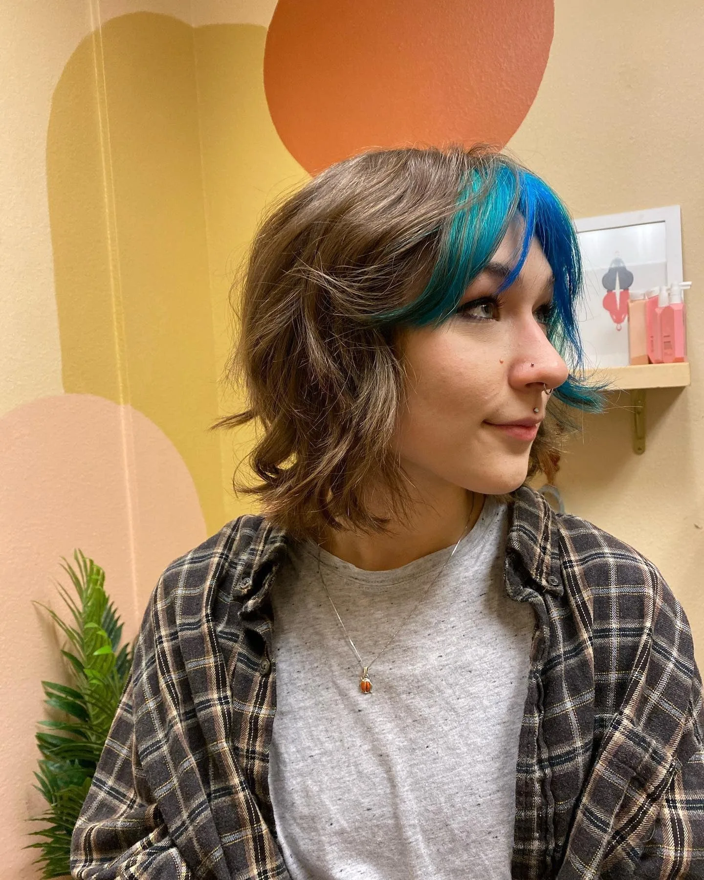 4. Choppy Bob with Teal Accent Fringe (Shaggy Bob Haircuts)