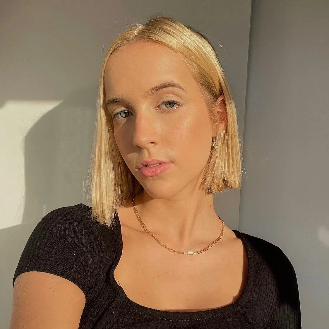 5. Golden Micro Bob (Classic Bob Cut)