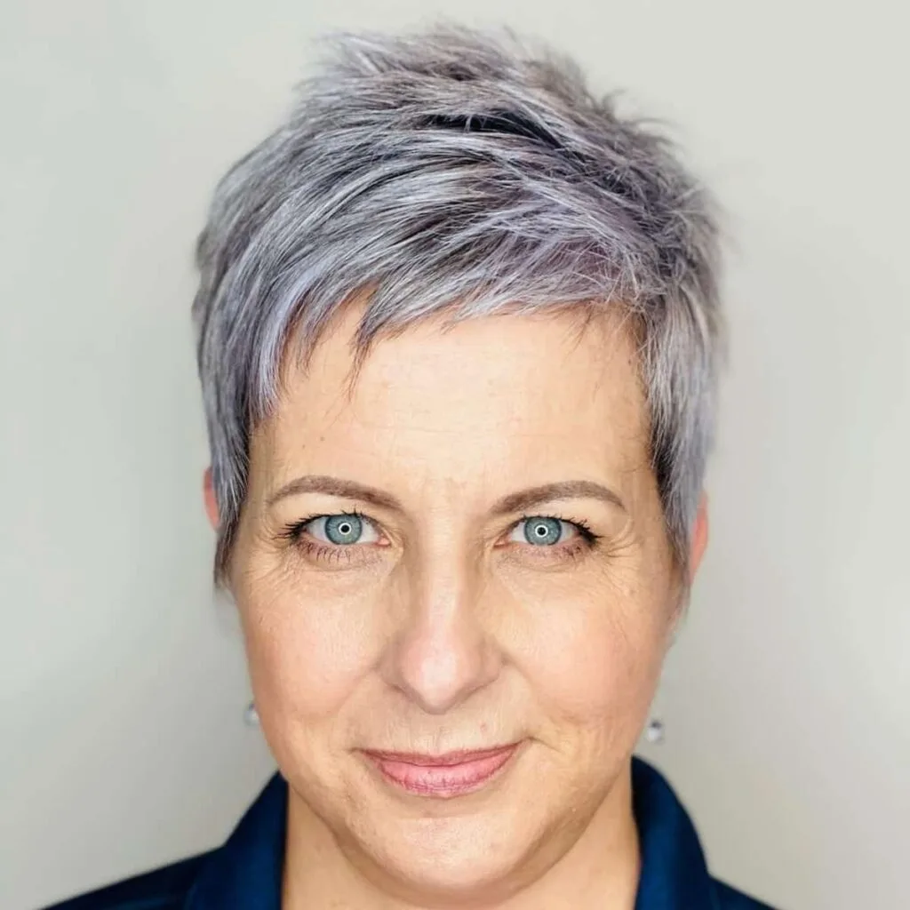 Chic short textured hairstyle for woman over 50