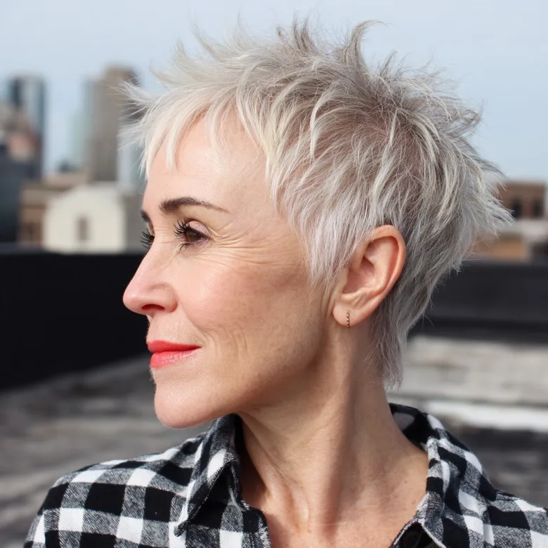Chic Textured Pixie Cut with Effortless Layers