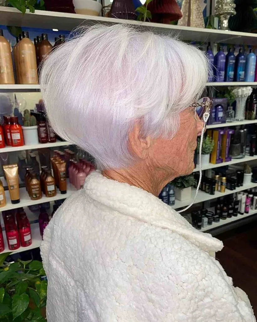 Short Wedge Cut for Fine Hair for Ladies Over Seventy