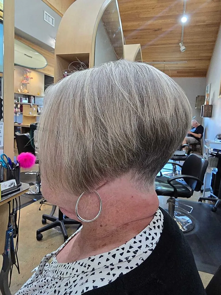 Silver Blonde Wedge Bob with Tight Tapered Neckline