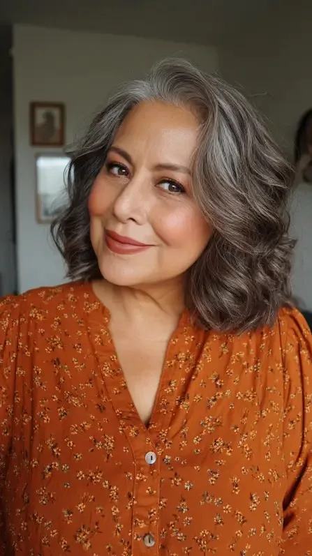 Charming Curled Ripple Bob with Soft Volume