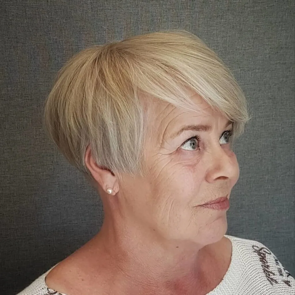 Charming short layered pixie for 50-year-olds
