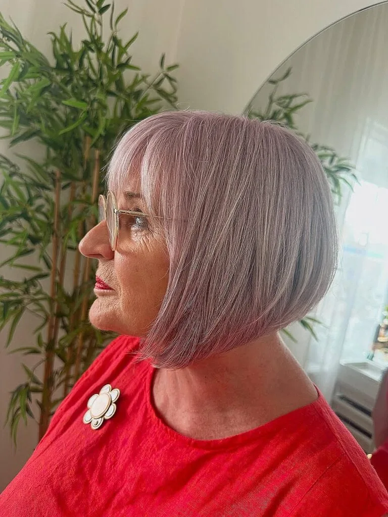 Short Graduated Bob with Bangs for Women Over 70