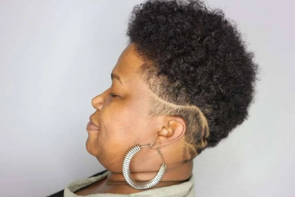 Stylish undercut designs for black women over 50