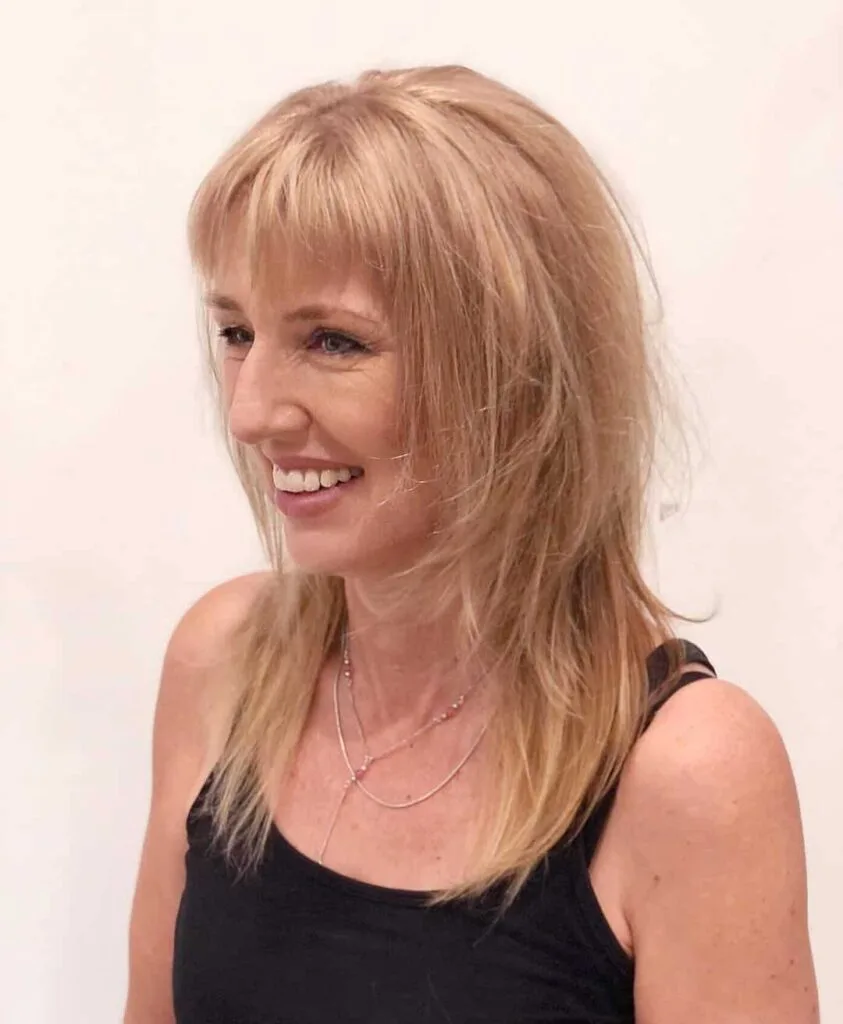 The extended shag haircut for older women