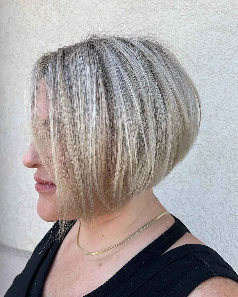 Timeless Angled Bob for Women Over 40 Years with Thinning Hair