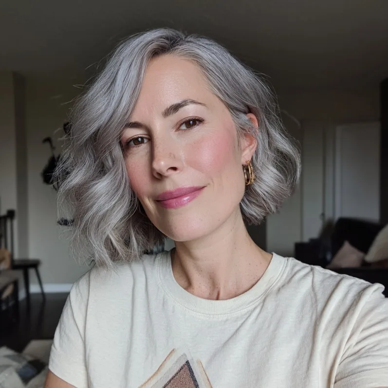 Trendy Textured Bob with Soft Waves