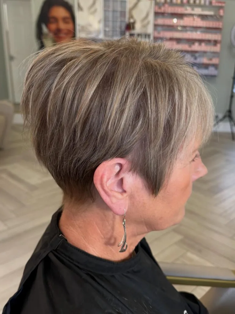 Dynamic Textured Pixie with Soft Layers