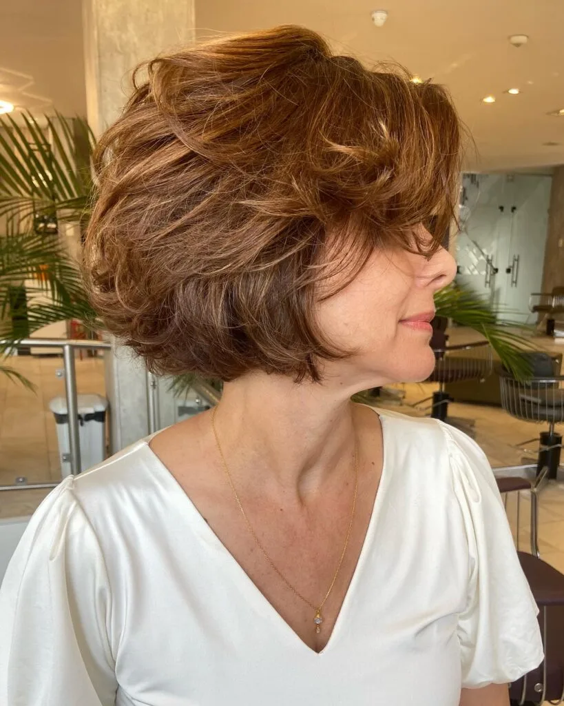 Lively Textured Short Bob with Soft Waves