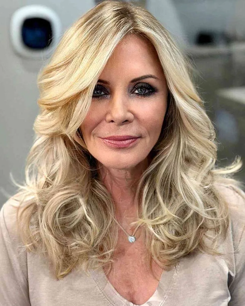 Medium-Length Beautifully Curled Ends for Ladies 50 and Up