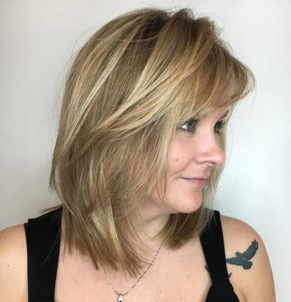 Natural Layered Shoulder-Length Bob with Subtle Face-Framing Bangs