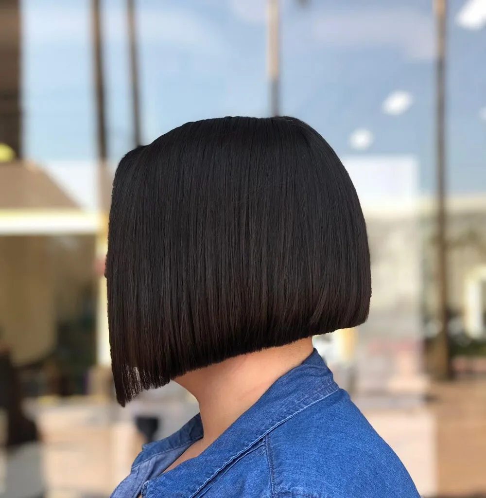 Sleek Blunt Bob with Sharp Edges