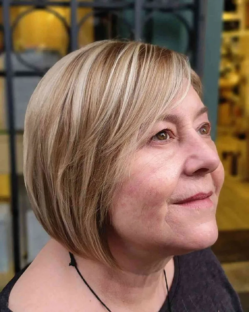 Stylish Short Bob with Highlights and Lowlights