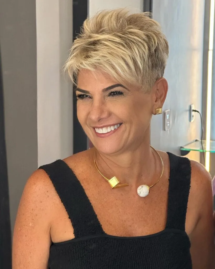 Textured Short Pixie Cut with Lifting Layers