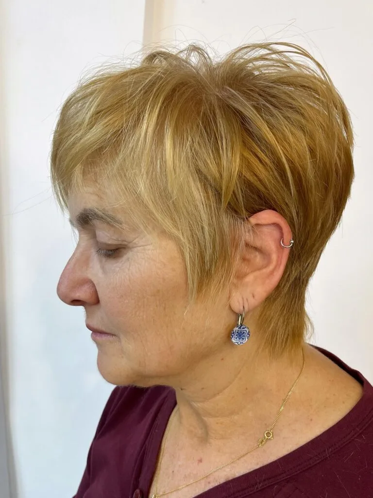 Chic Golden Textured Pixie with Soft Layers