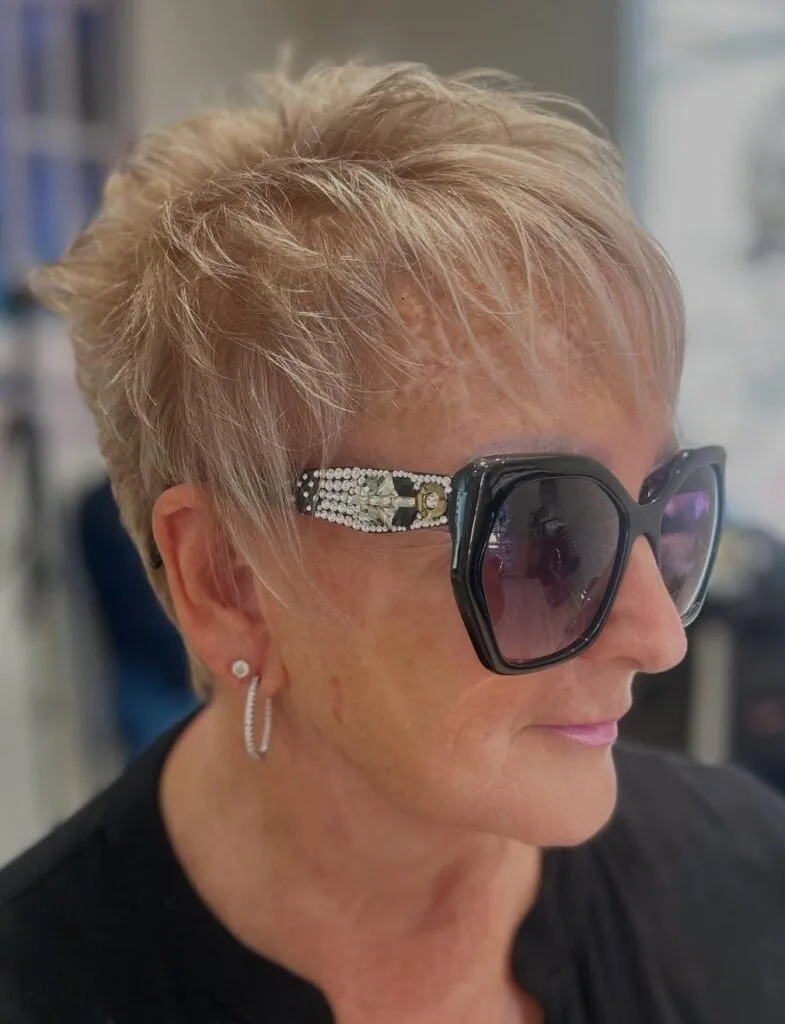 Chic Textured Pixie with Soft Layers and Volume