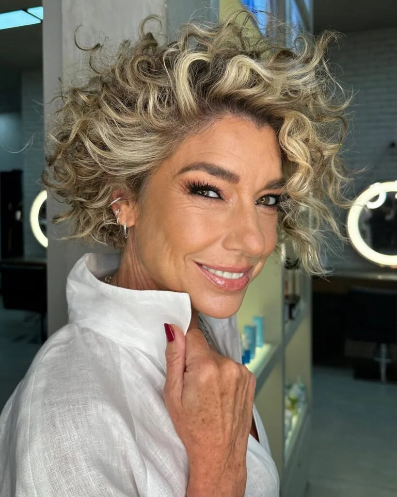 Dynamic Curly Pixie with Defined Volume