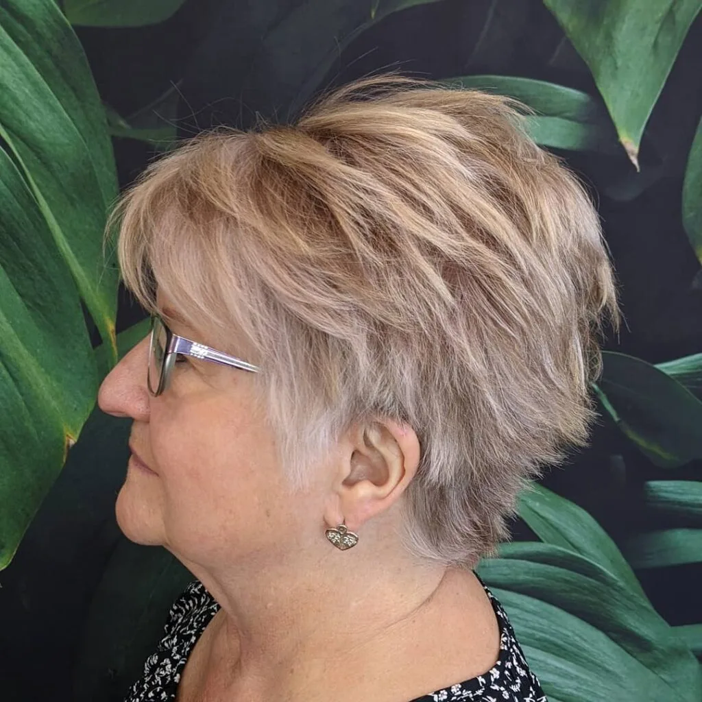Effortless wash and wear trim for older ladies