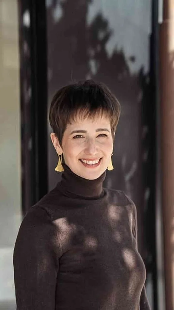 Espresso Feathered Pixie Crop
