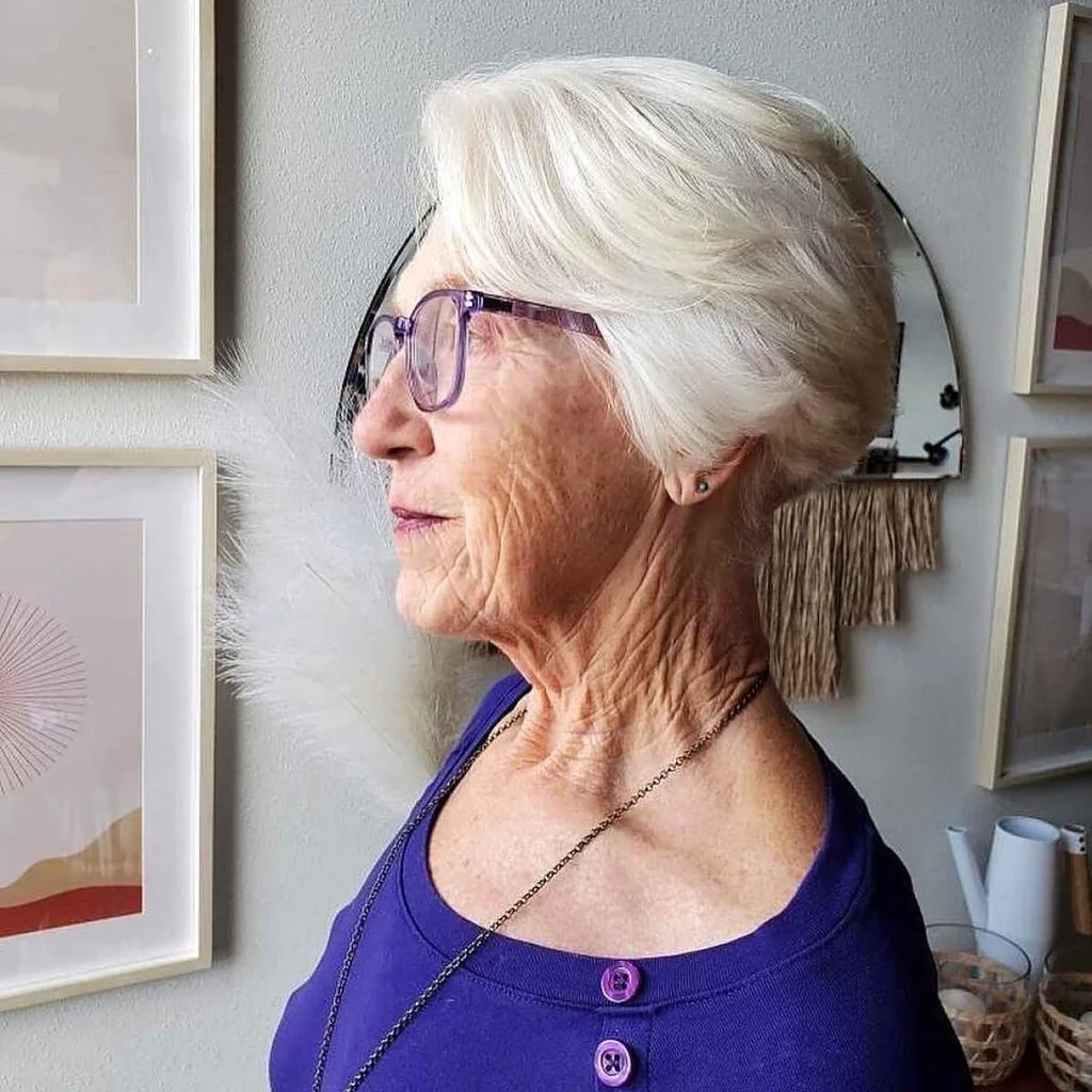 Layered Short Bob Hairstyle for Women Who Wear Large Glasses