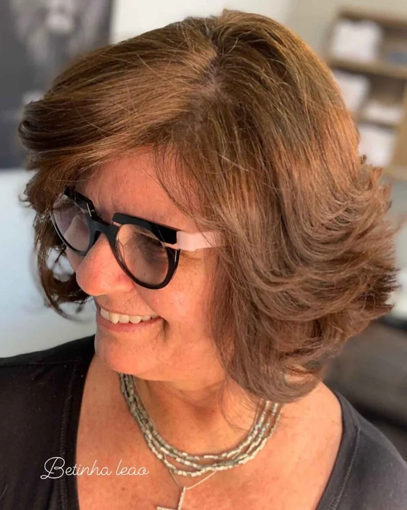 Lob for a 70-Year-Old Woman with Extra Large Rims