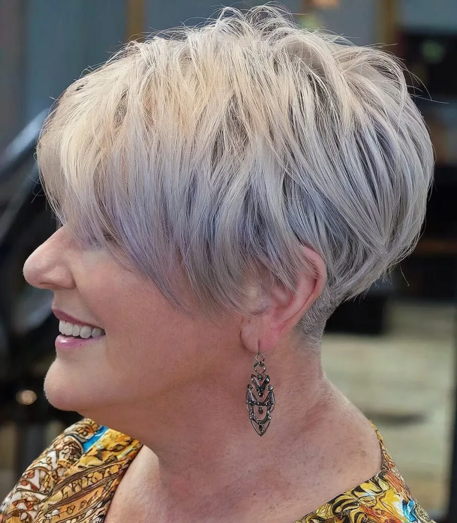 Pixie bob with layers for grey-haired women