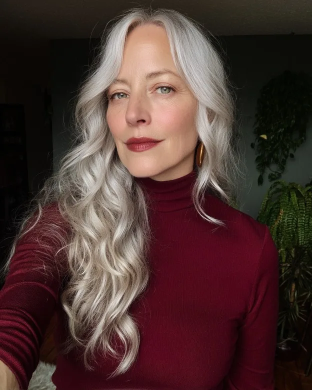 Soft Silver Waves with Face-Framing Layers