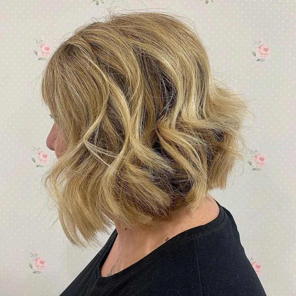Effortless Jagged Bob Hairstyle