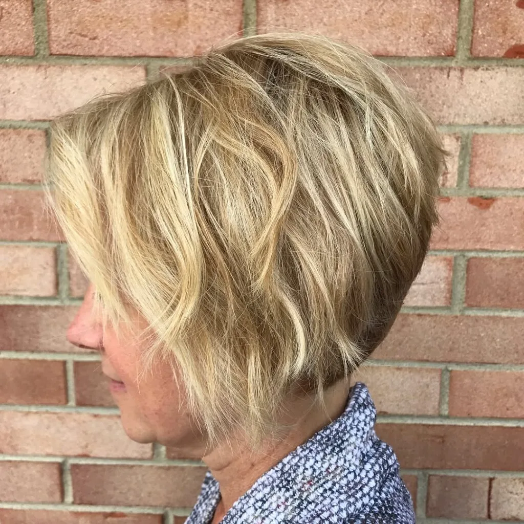 Textured Short Shag with Subtle Waves