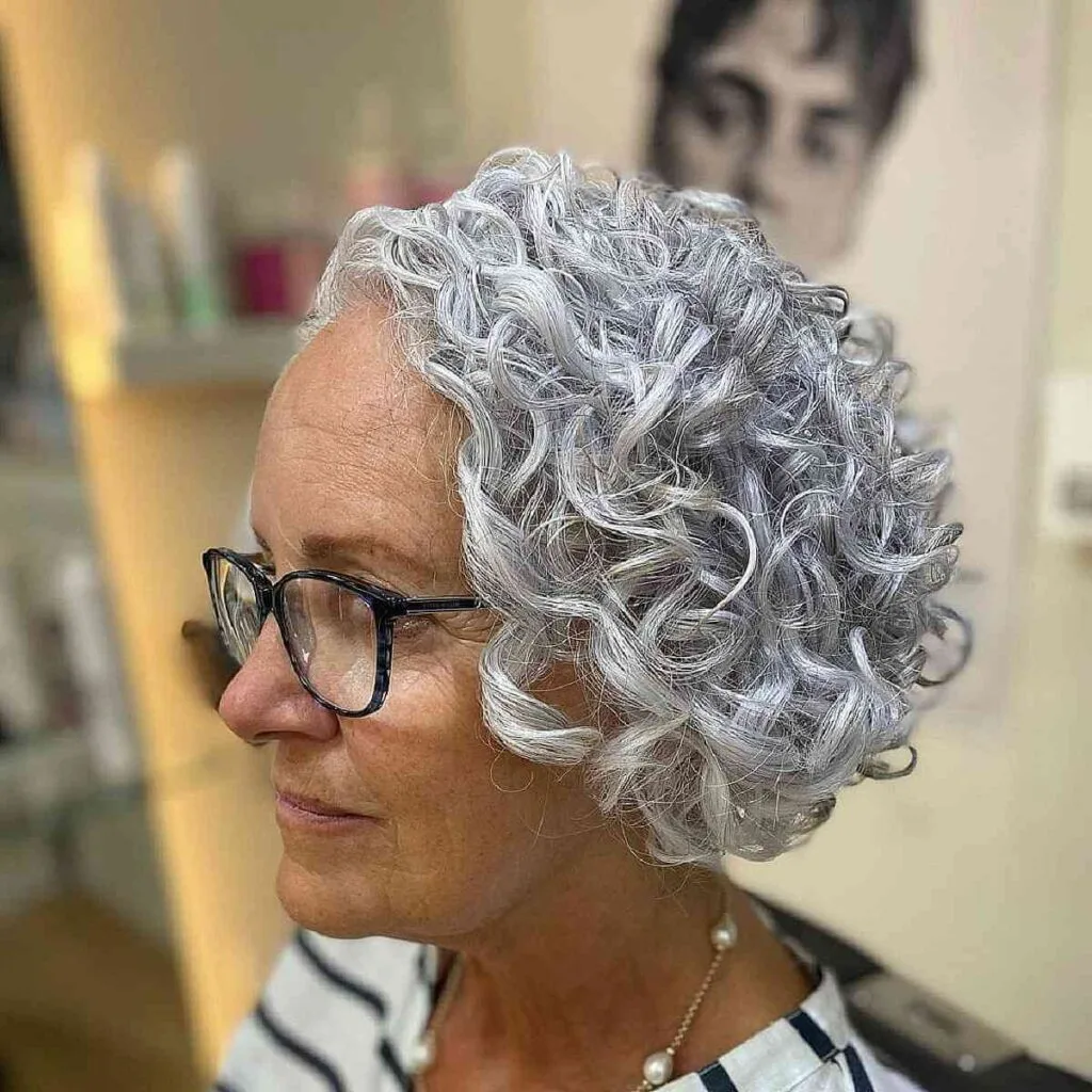 Cheekbone-Length Curly Hair for Women with Glasses