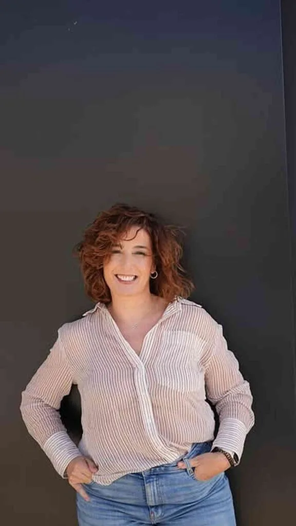 Cinnamon Tousled Curly Shag Bob