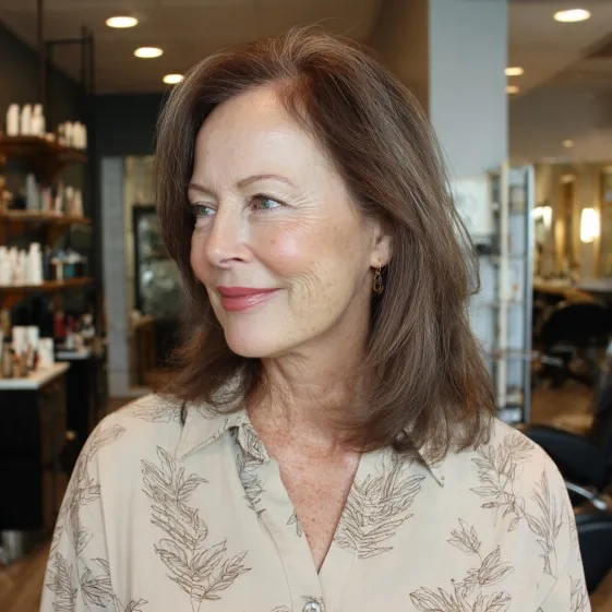 Elegant Mid-Length Cut with Soft Movement