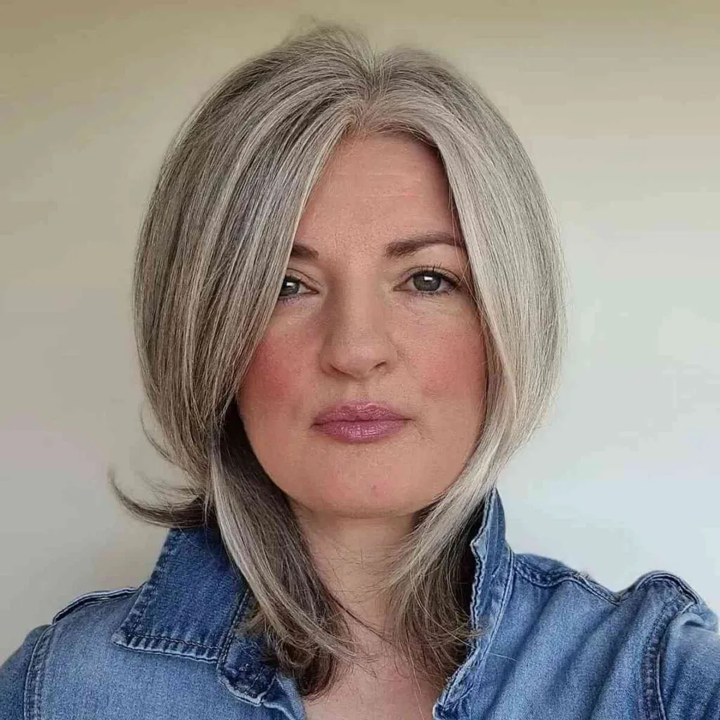 Elegant Shoulder-Length Bob Style for Women 40 and Above