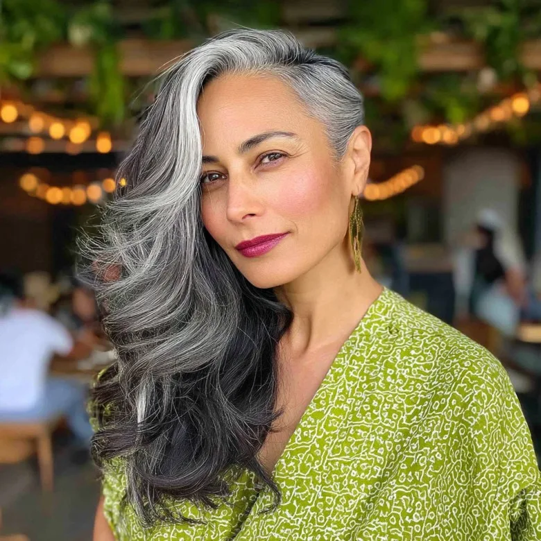 Elegant Silver Waves with Side Shaved Detail