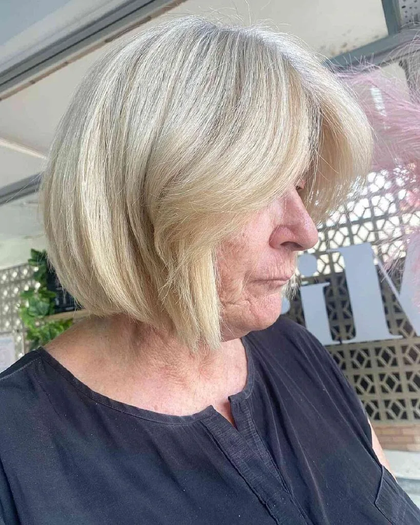 Face-Framing Blonde Bob