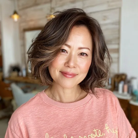 Modern Textured Bob with Soft Volume and Highlights