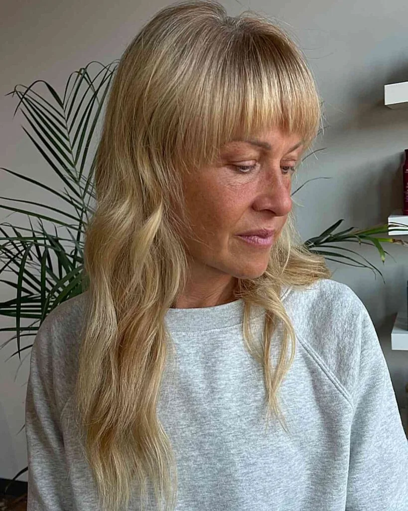 Short Fringe with Long Soft Waves for 50 year olds