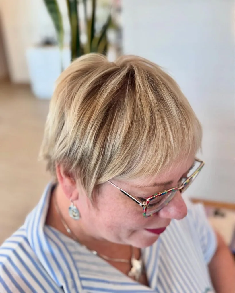 Soft Textured Pixie Cut with Subtle Highlights