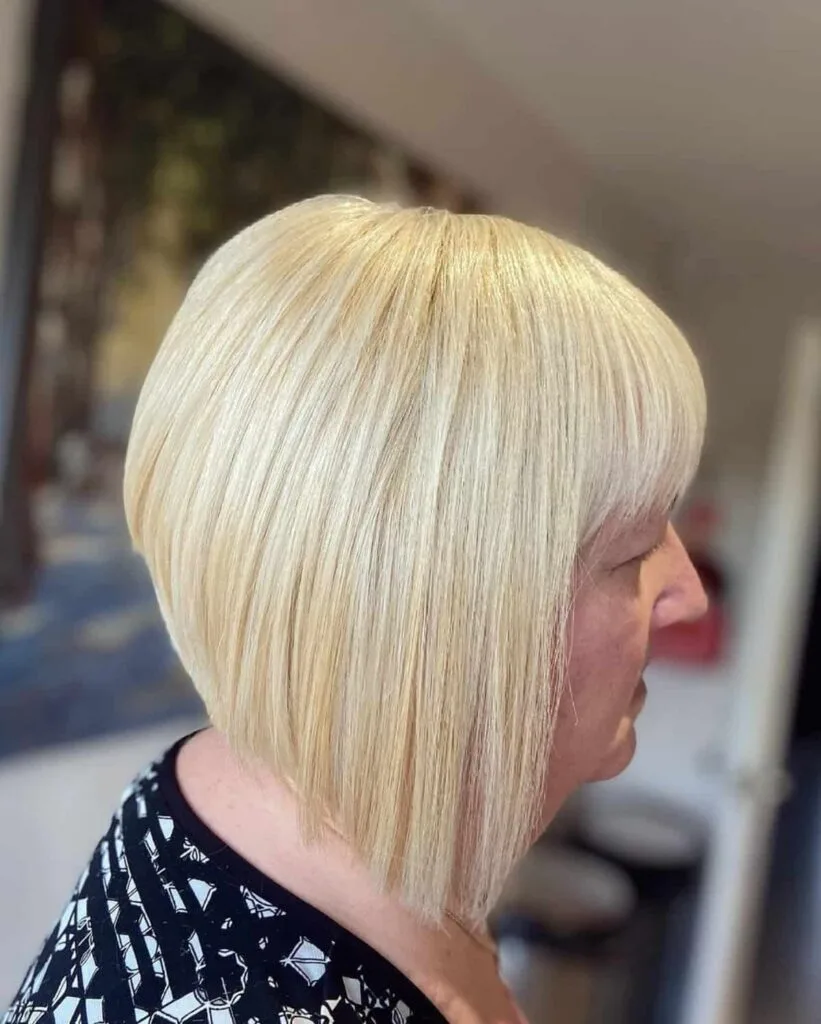 Timelessly Youthful Inverted Bob for Senior Ladies