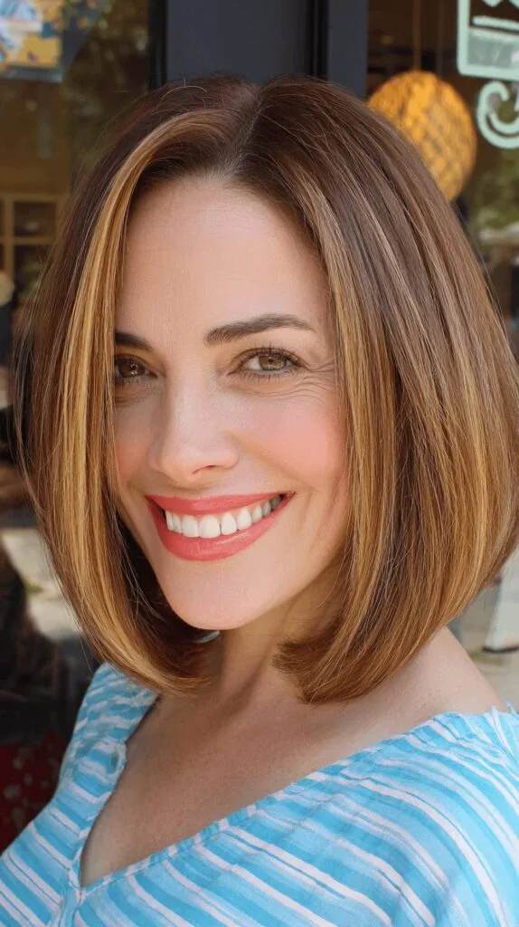 Warm Chestnut Bob with Subtle Caramel Highlights