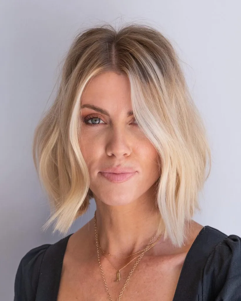 Chic Soft Layered Blonde Bob with Subtle Dimensional Highlights