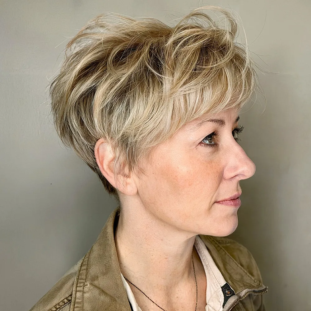Shaglette haircut with short layers and full crown for women over 40, offering structure and volume